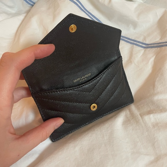 SAINT LAURENT
Monogramme small quilted textured-leather wallet - Picture 2 of 6